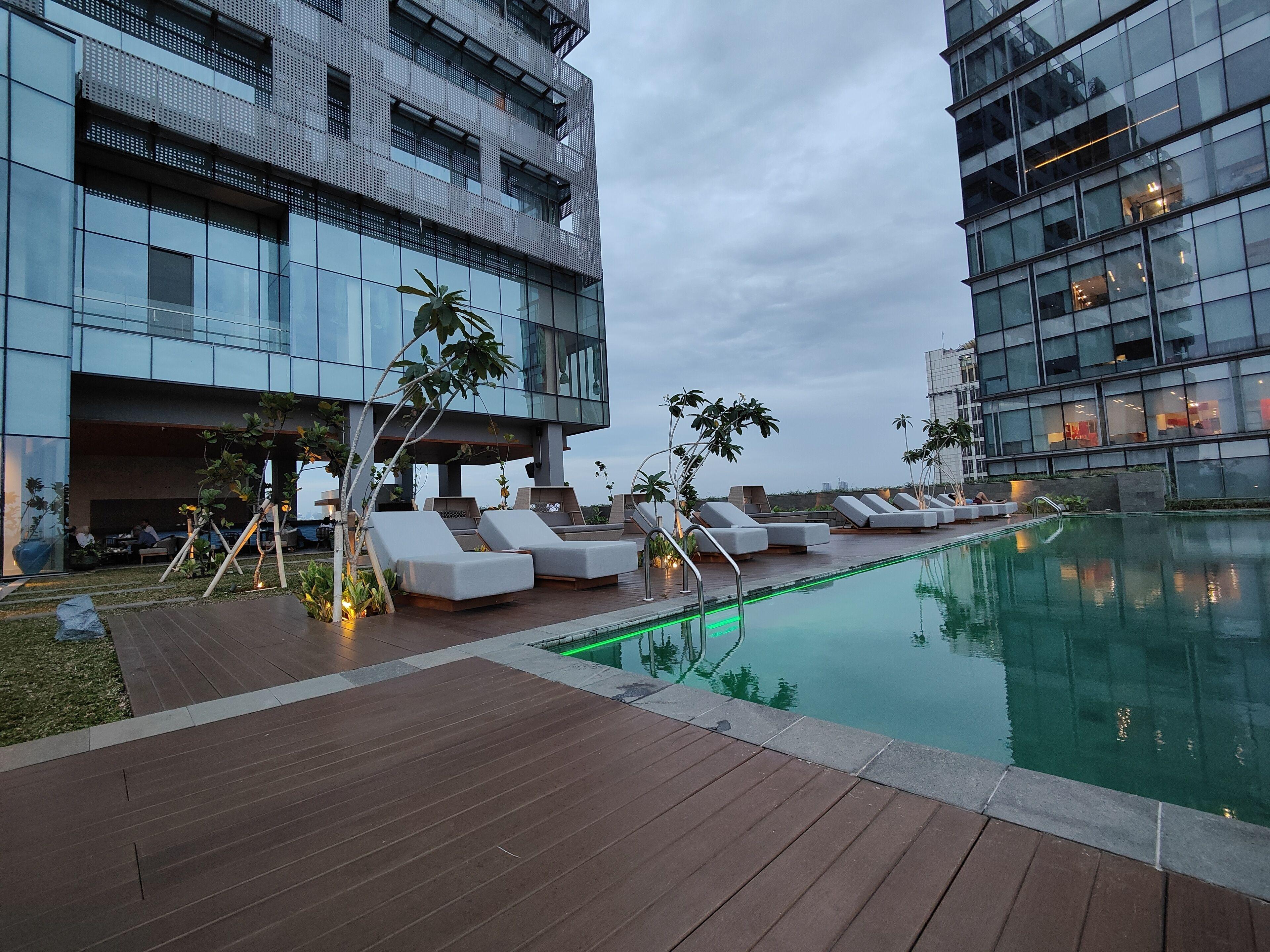 RA SUITES SIMATUPANG | ⋆⋆⋆⋆⋆ | JAKARTA, INDONESIA | SEASON DEALS FROM $112